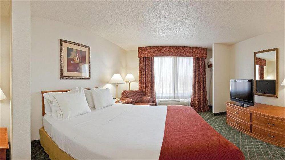 Holiday Inn Express Hotel & Suites Chickasha By Ihg Eksteriør billede