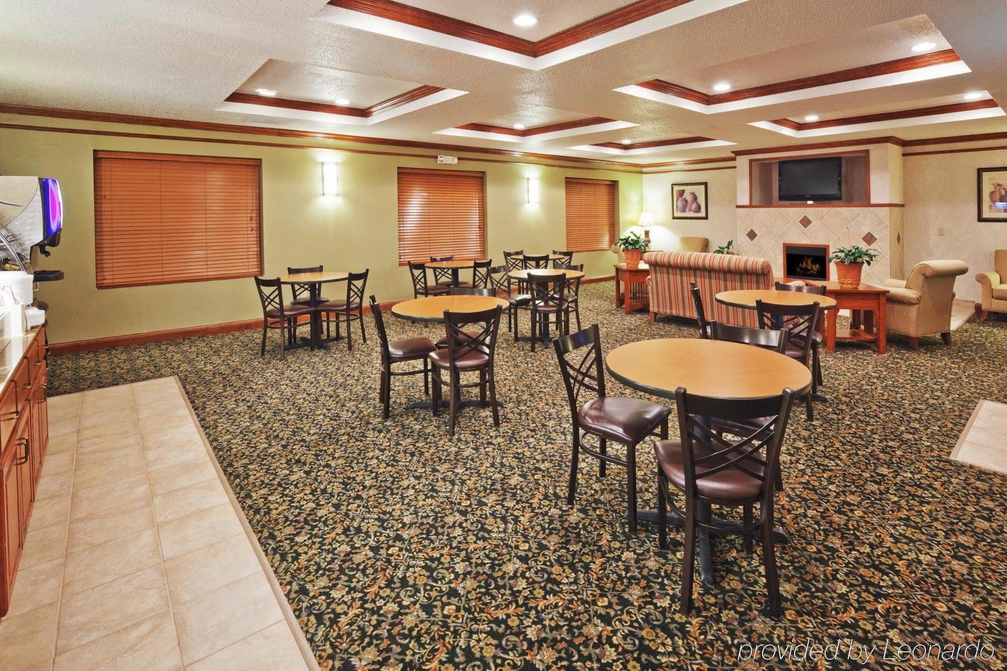 Holiday Inn Express Hotel & Suites Chickasha By Ihg Eksteriør billede